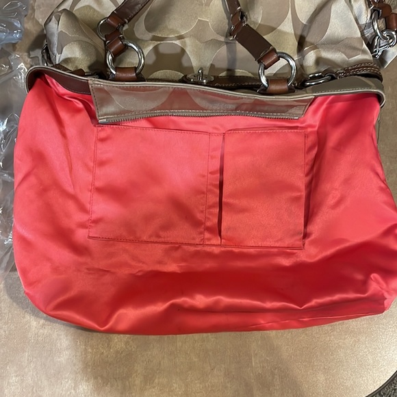 Signature C Tan & Brown Sateen Leather Coach Purse 🤎 - Picture 13 of 16